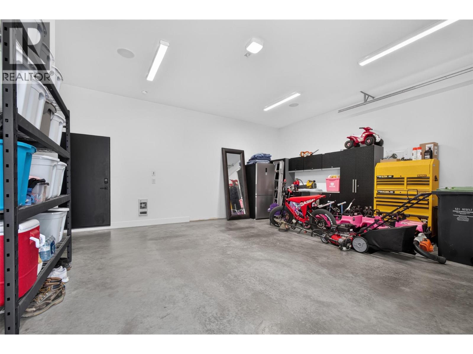 2509 Tallus Heights Drive, West Kelowna