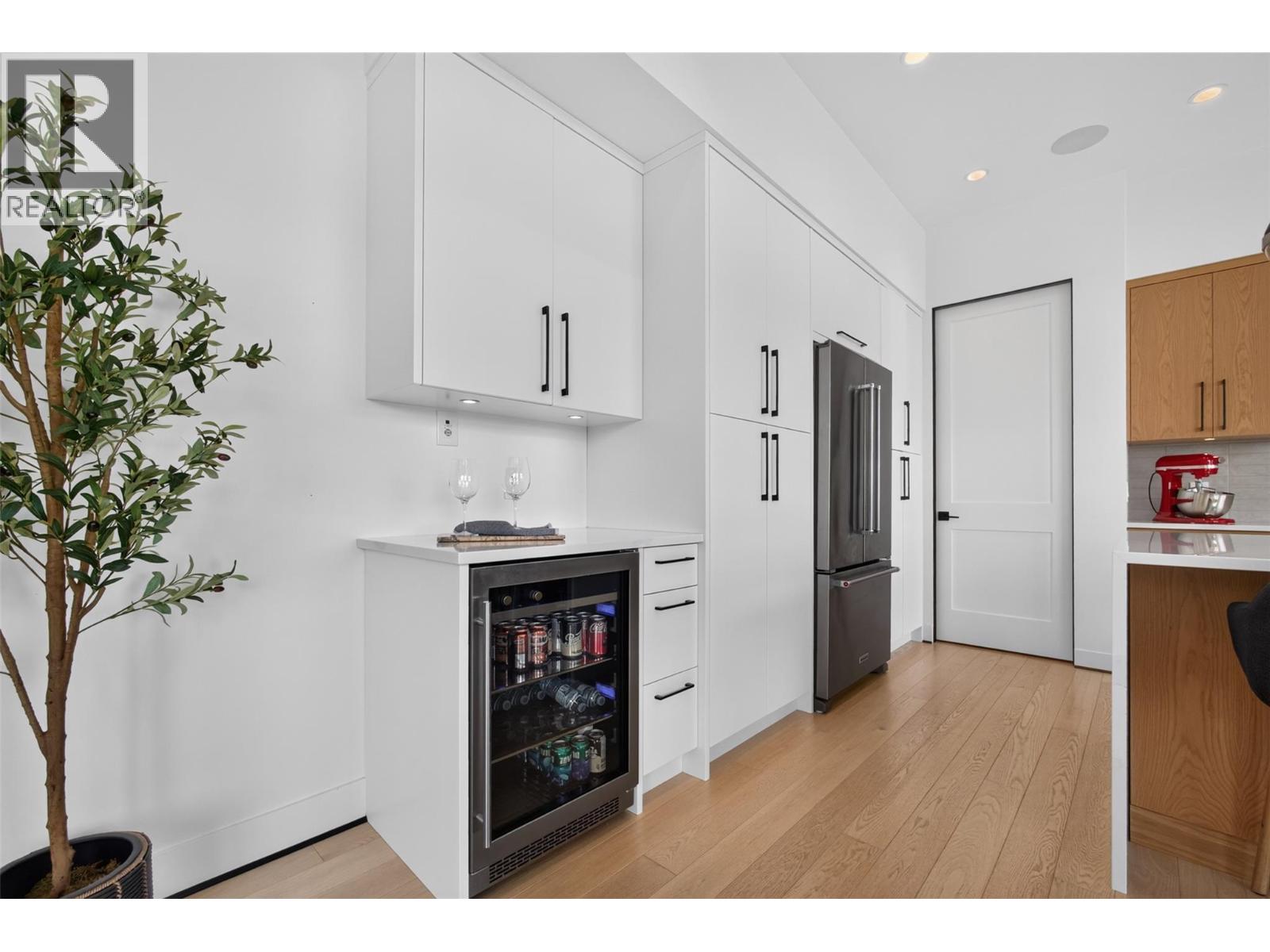  2509 Tallus Heights Drive, West Kelowna