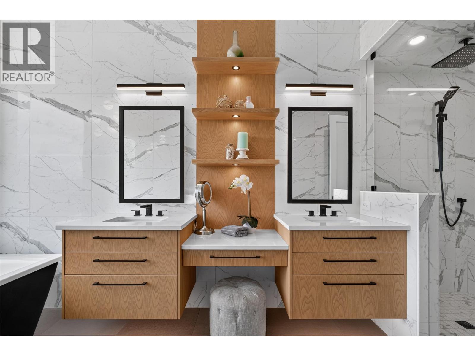  2509 Tallus Heights Drive, West Kelowna