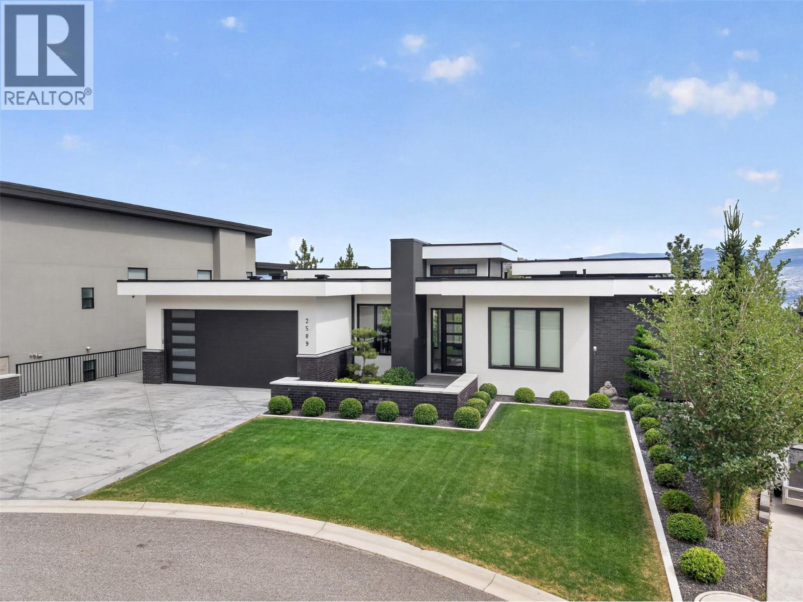  2509 Tallus Heights Drive, West Kelowna