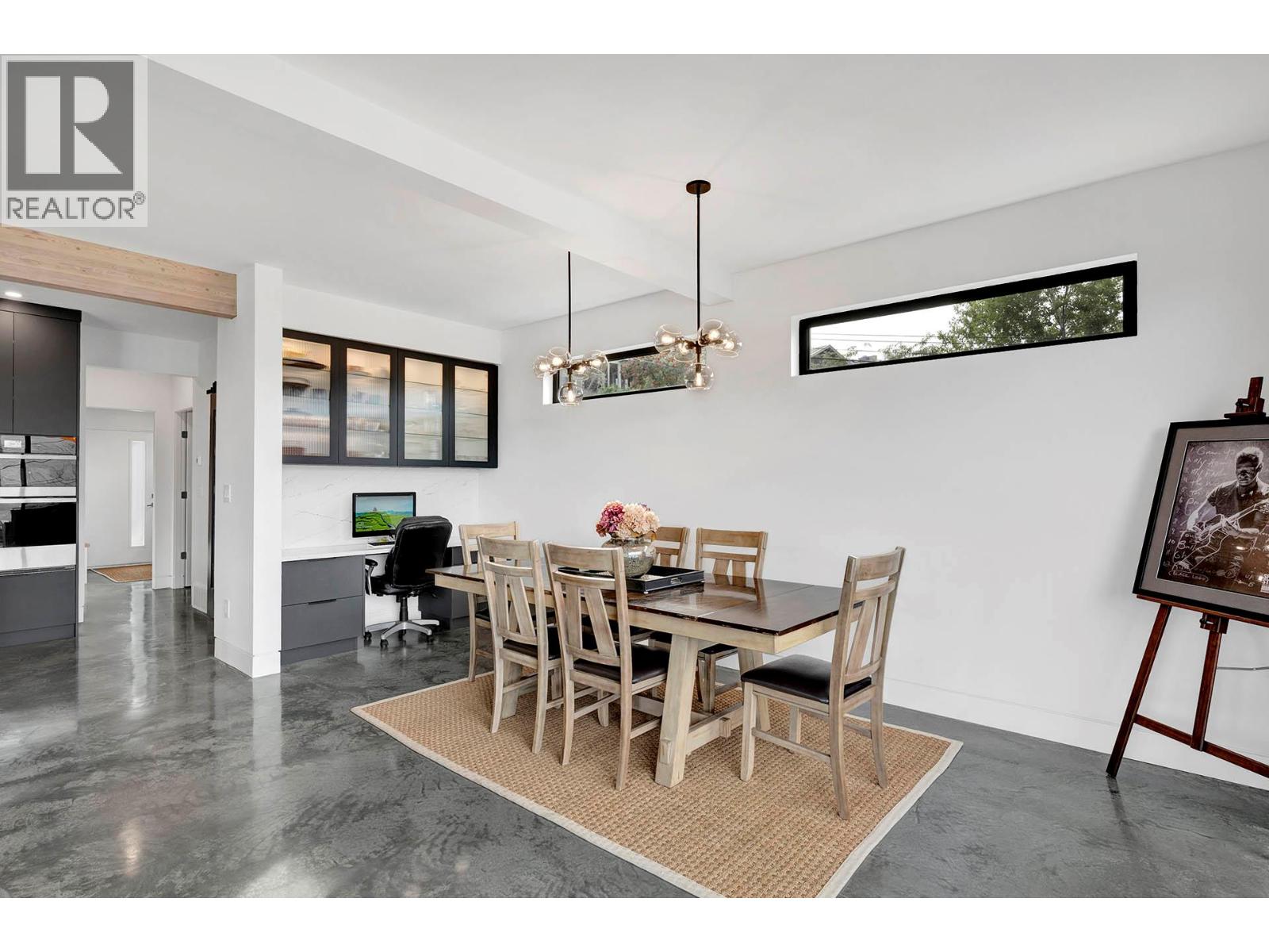 887 Fernie Road - 6