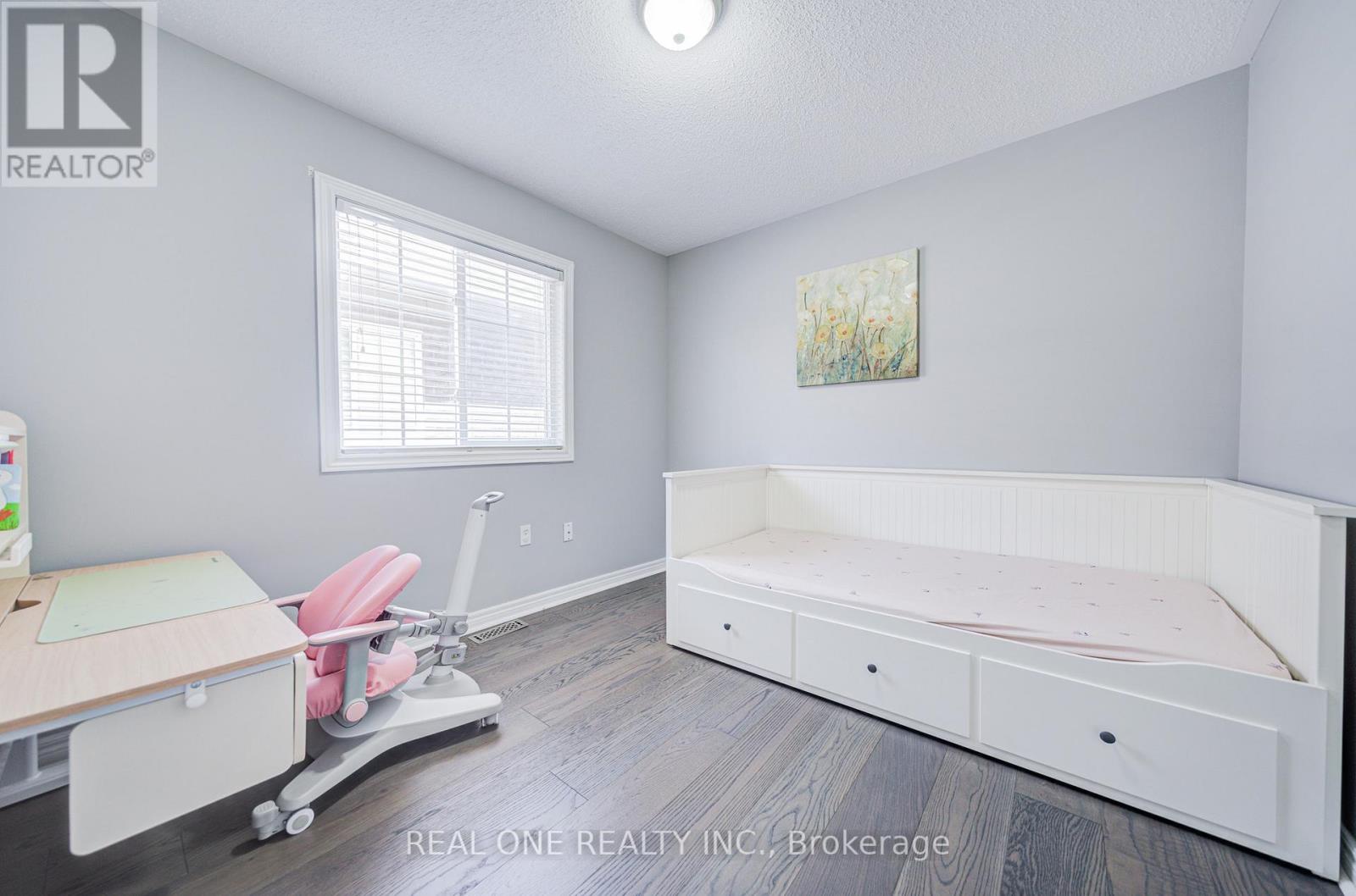 5827 RAINSPRING DRIVE - 23