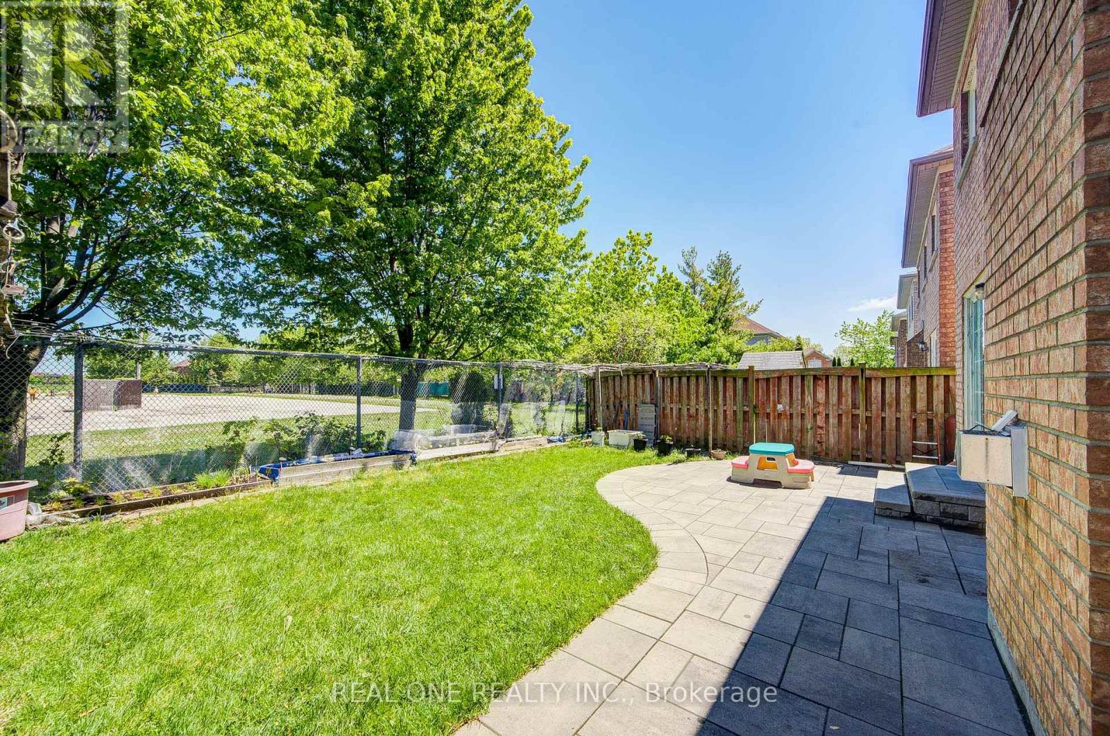 5827 RAINSPRING DRIVE - 31