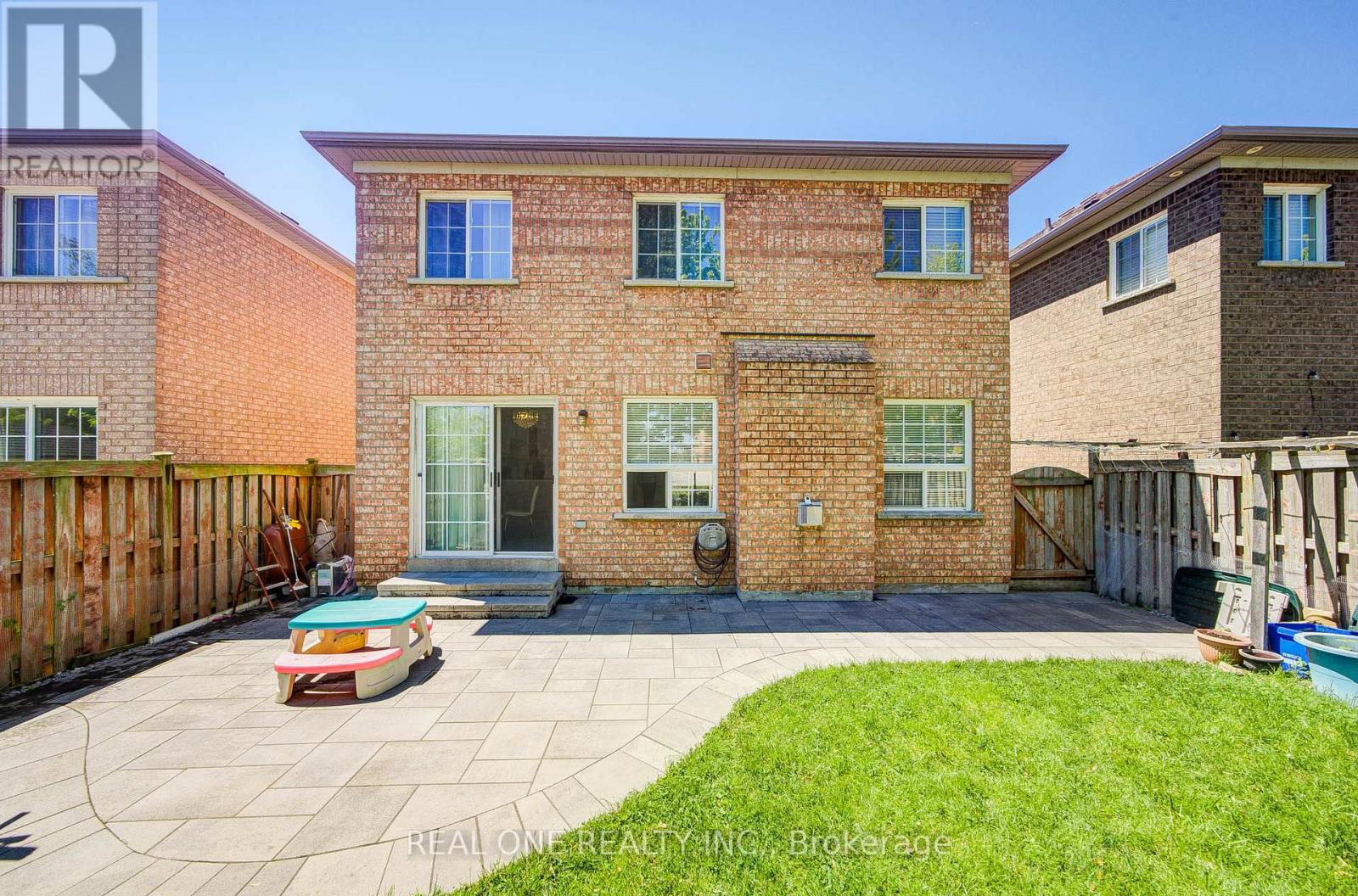 5827 RAINSPRING DRIVE - 32