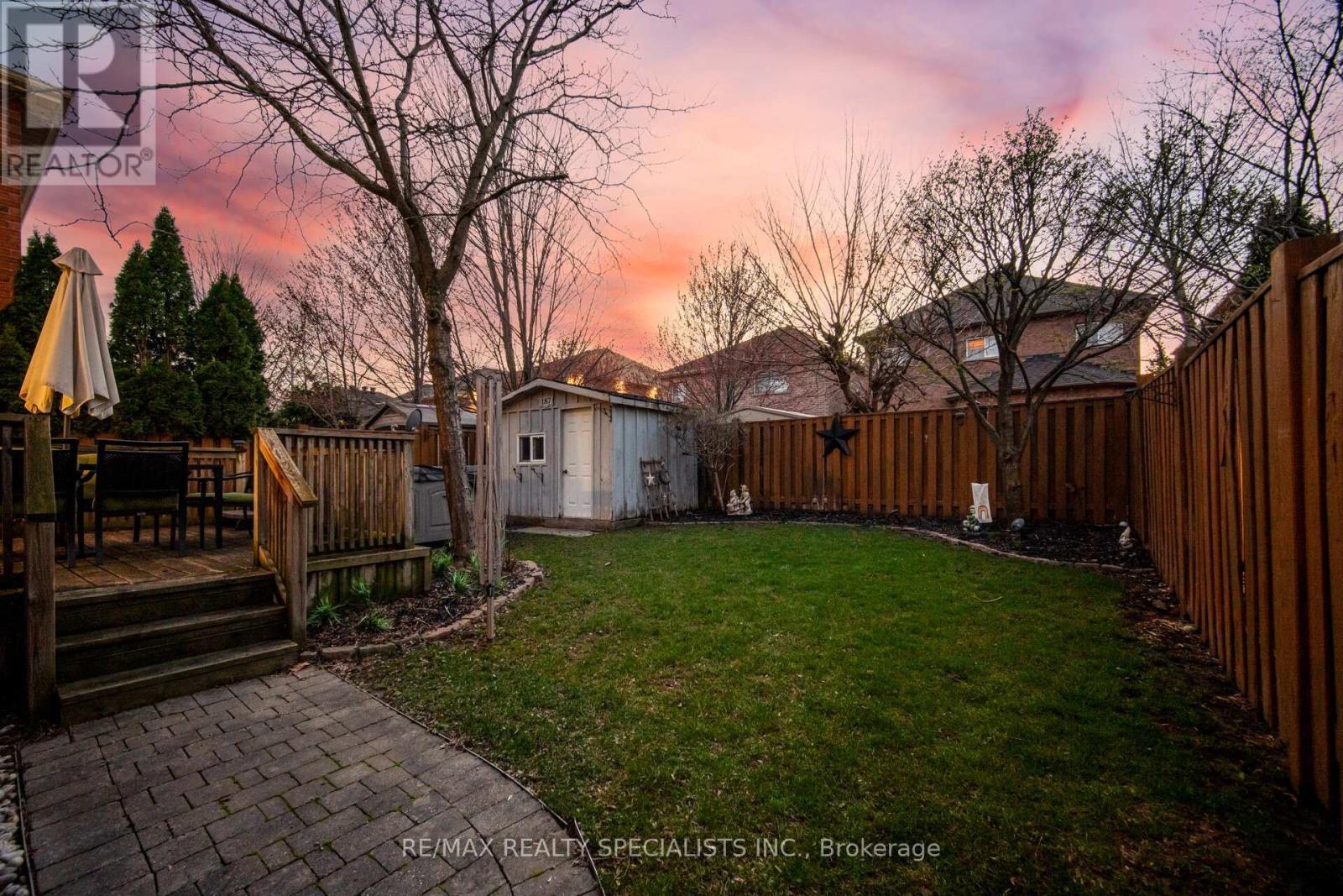 187 COOKE CRESCENT - 33