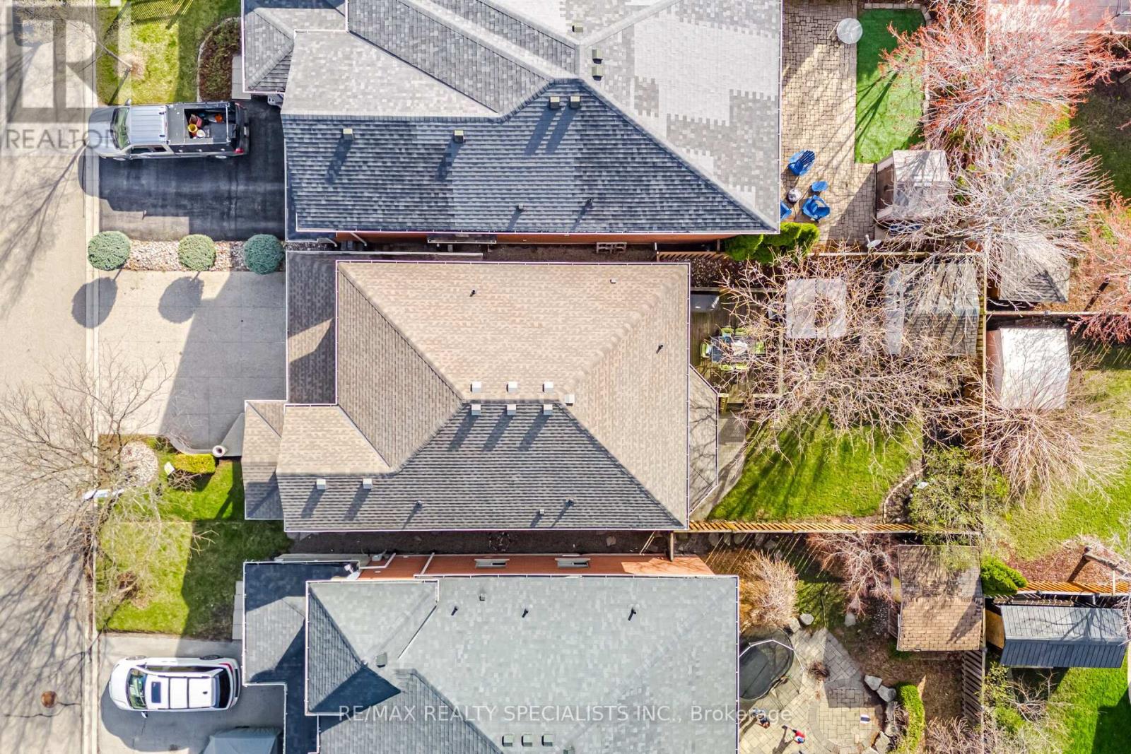 187 COOKE CRESCENT - 40