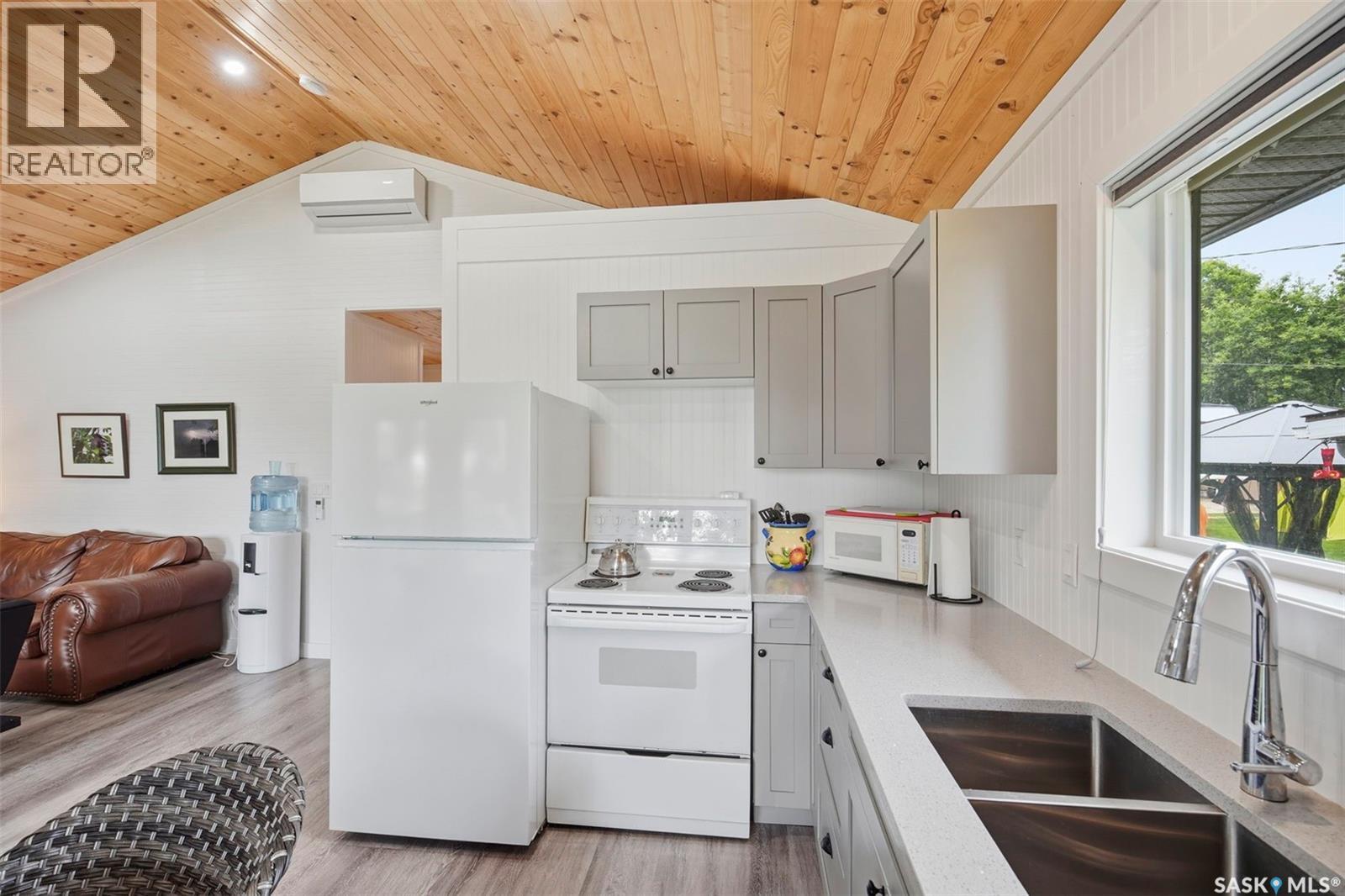 113 4th STREET - 11