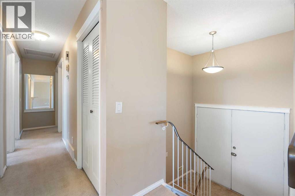 427 Queensland Road SE - 15