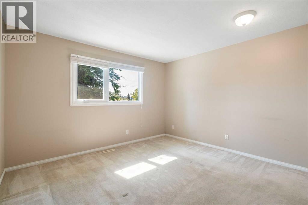 427 Queensland Road SE - 17