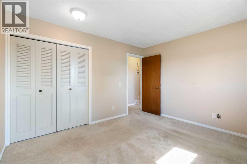 427 Queensland Road SE - 18