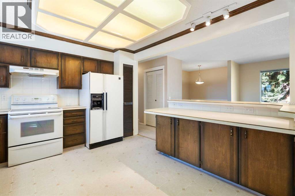427 Queensland Road SE - Image 11