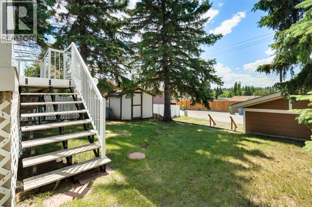 427 Queensland Road SE - 36