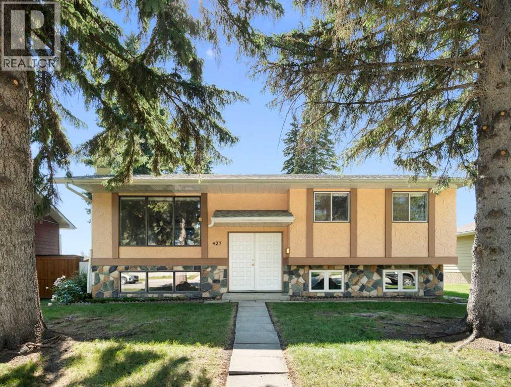 427 Queensland Road SE - 45