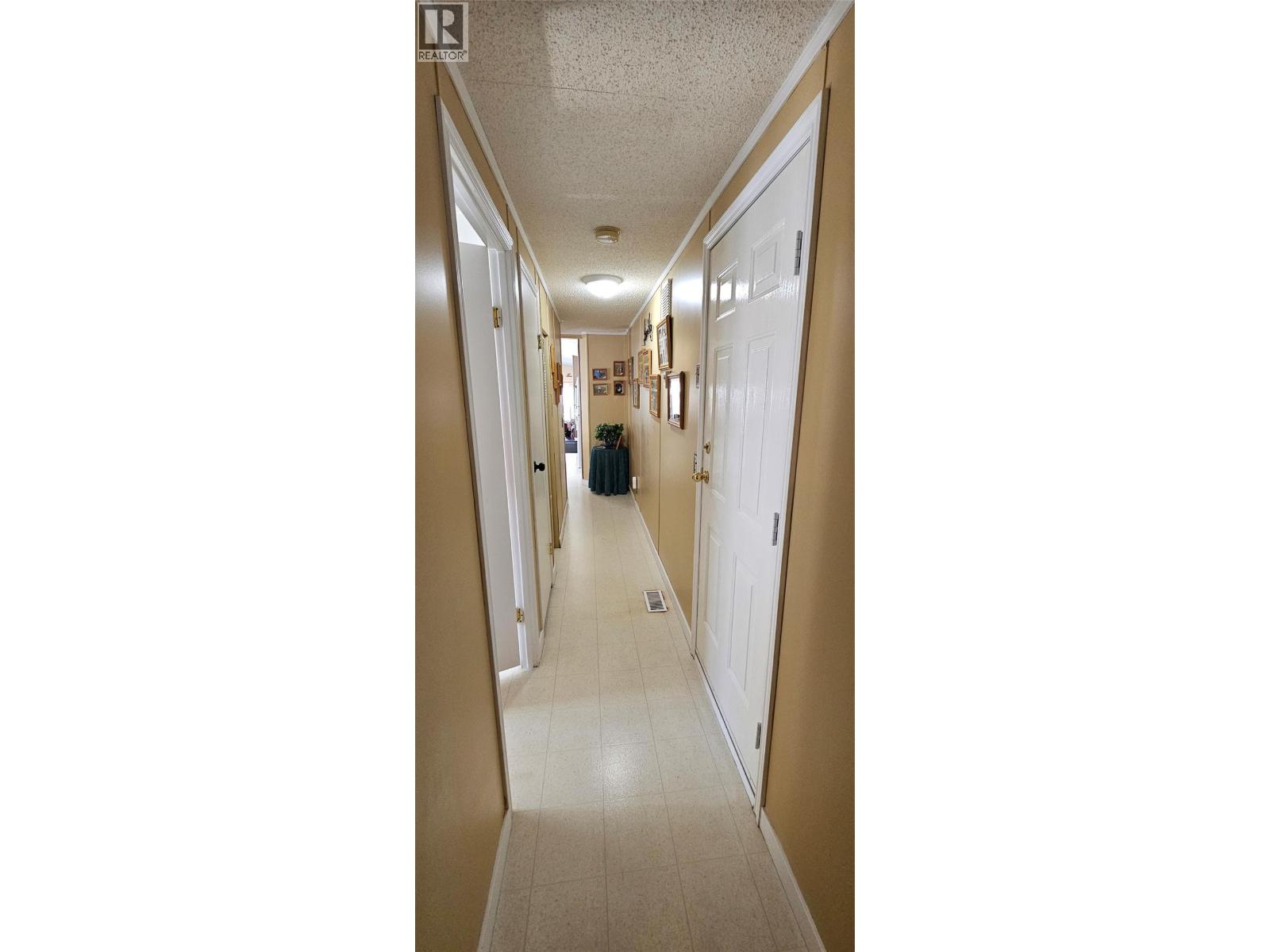 #37 100 Aspen Drive - 17