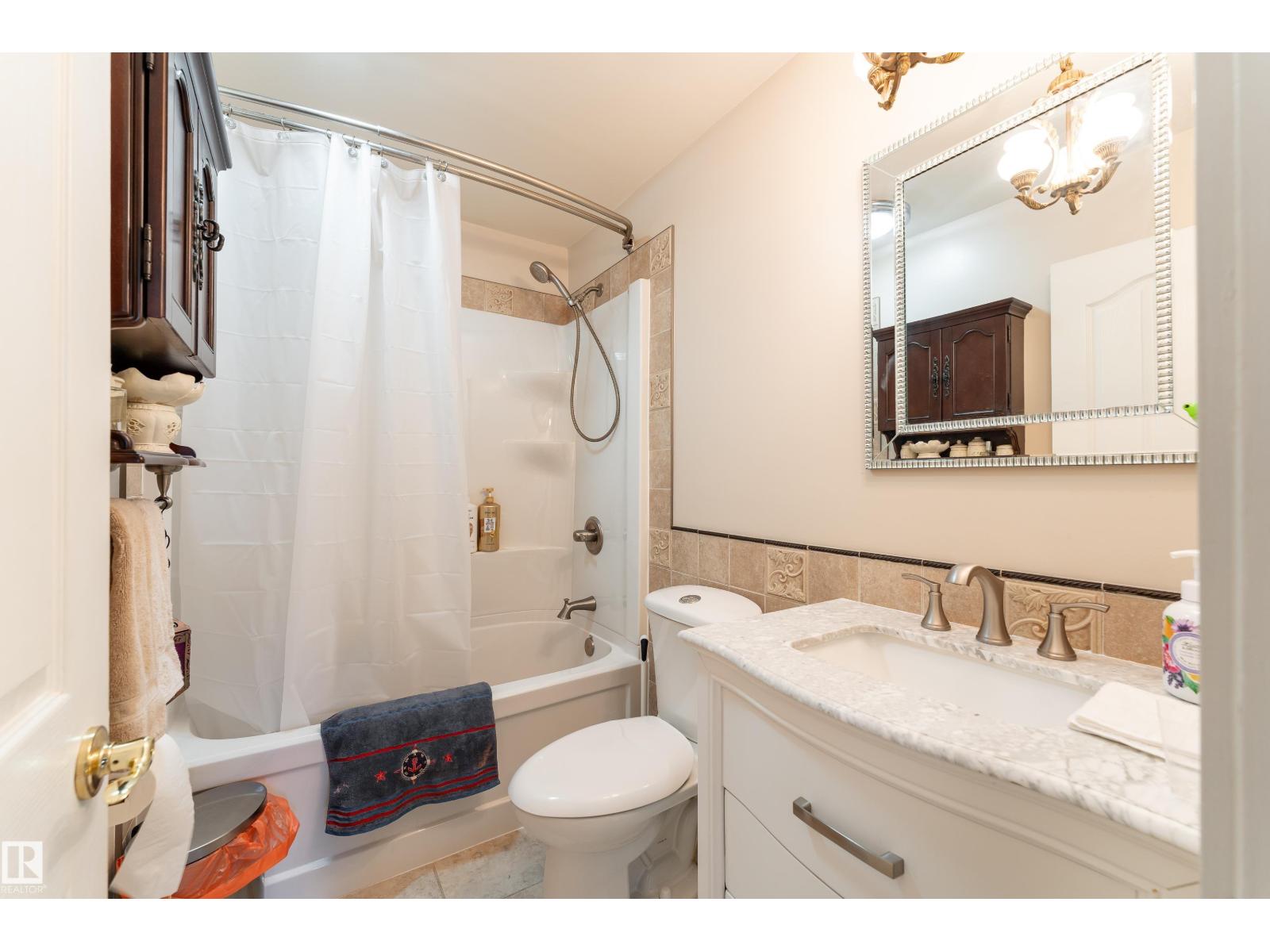 4312 70 ST NW - 14