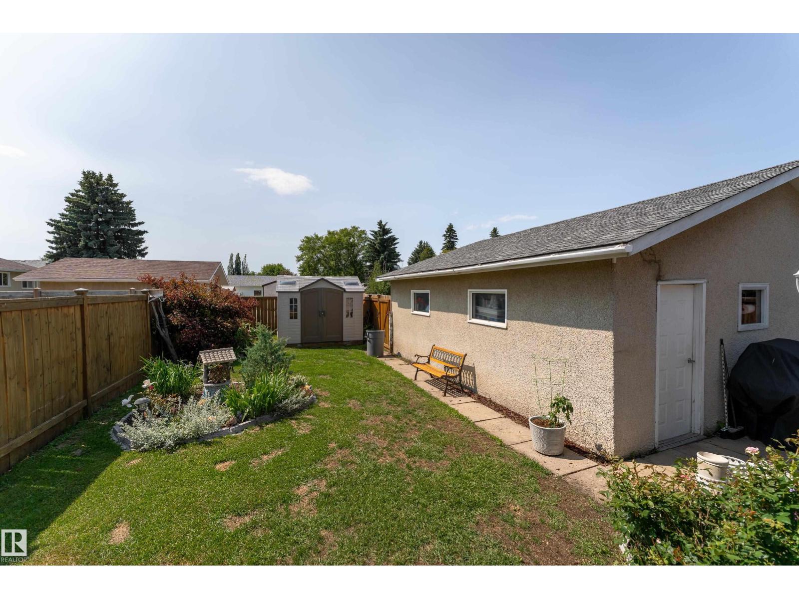 4312 70 ST NW - 39