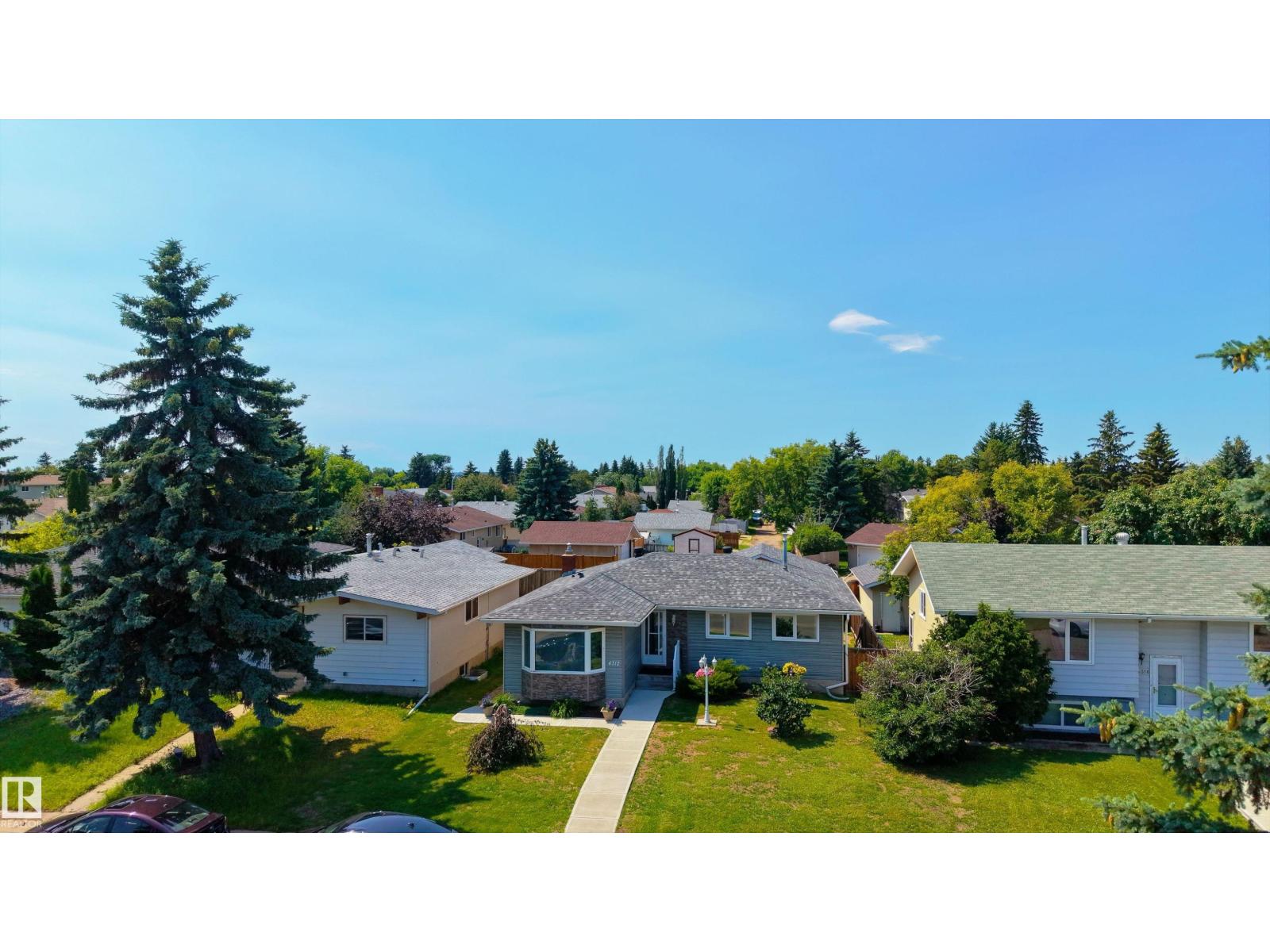4312 70 ST NW - 45