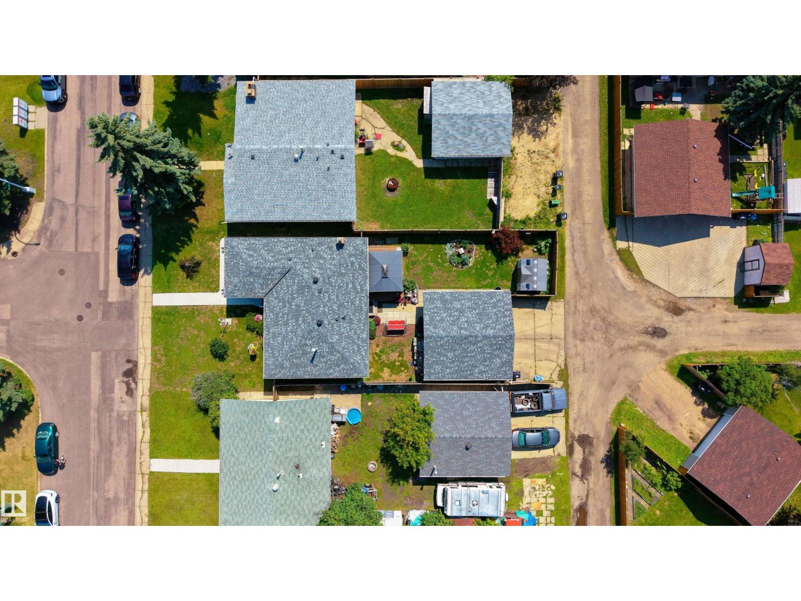 4312 70 ST NW - 50