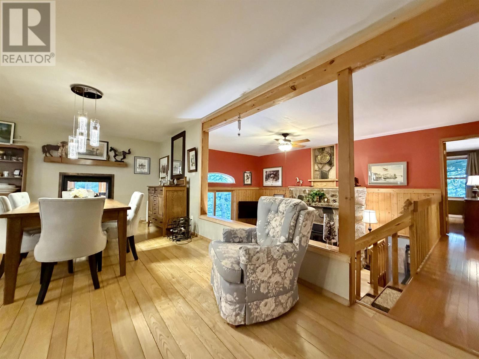 543A Reef Point RD - 16
