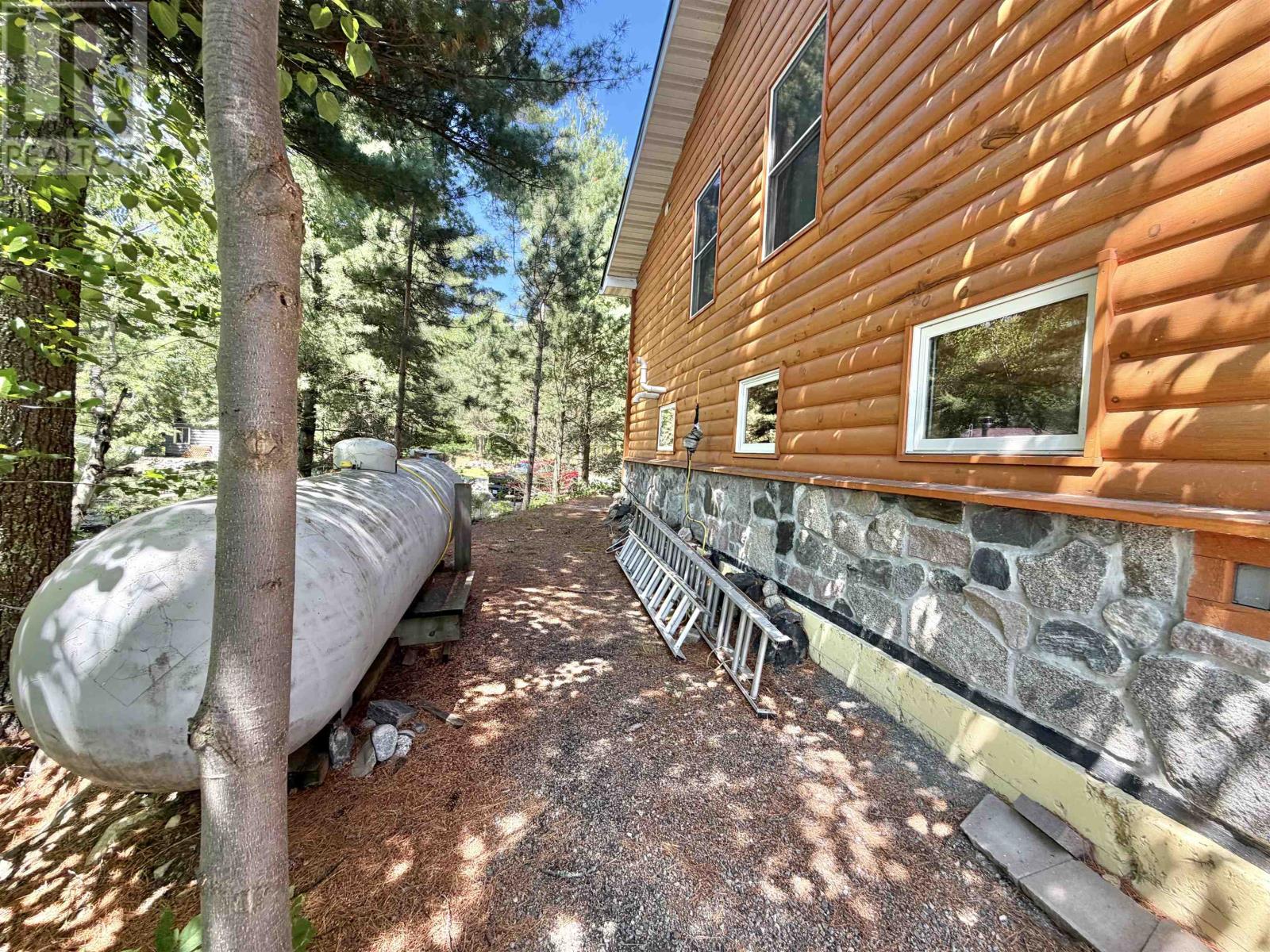 543A Reef Point RD - 36