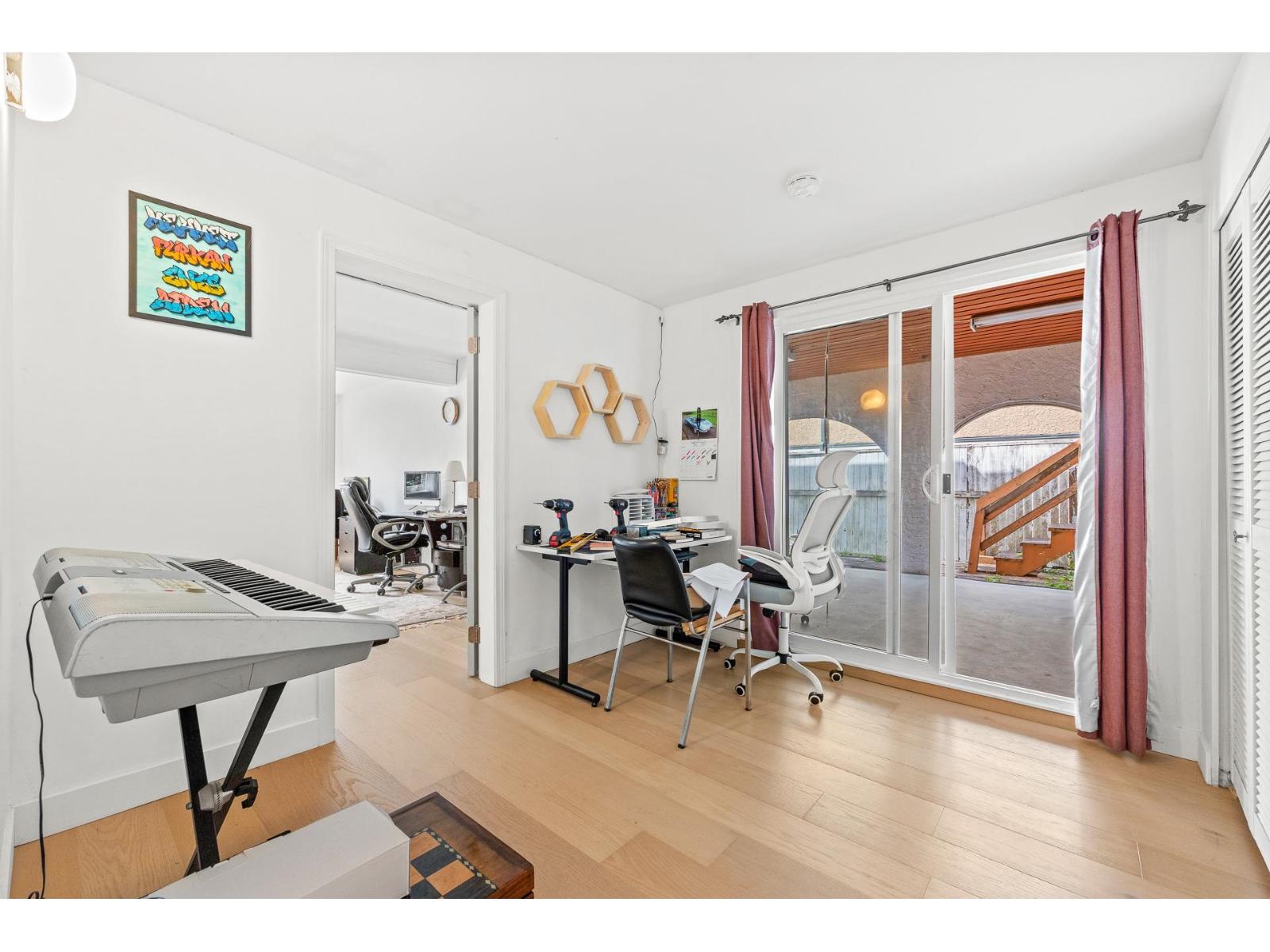 14471 MAGDALEN CRESCENT, White Rock