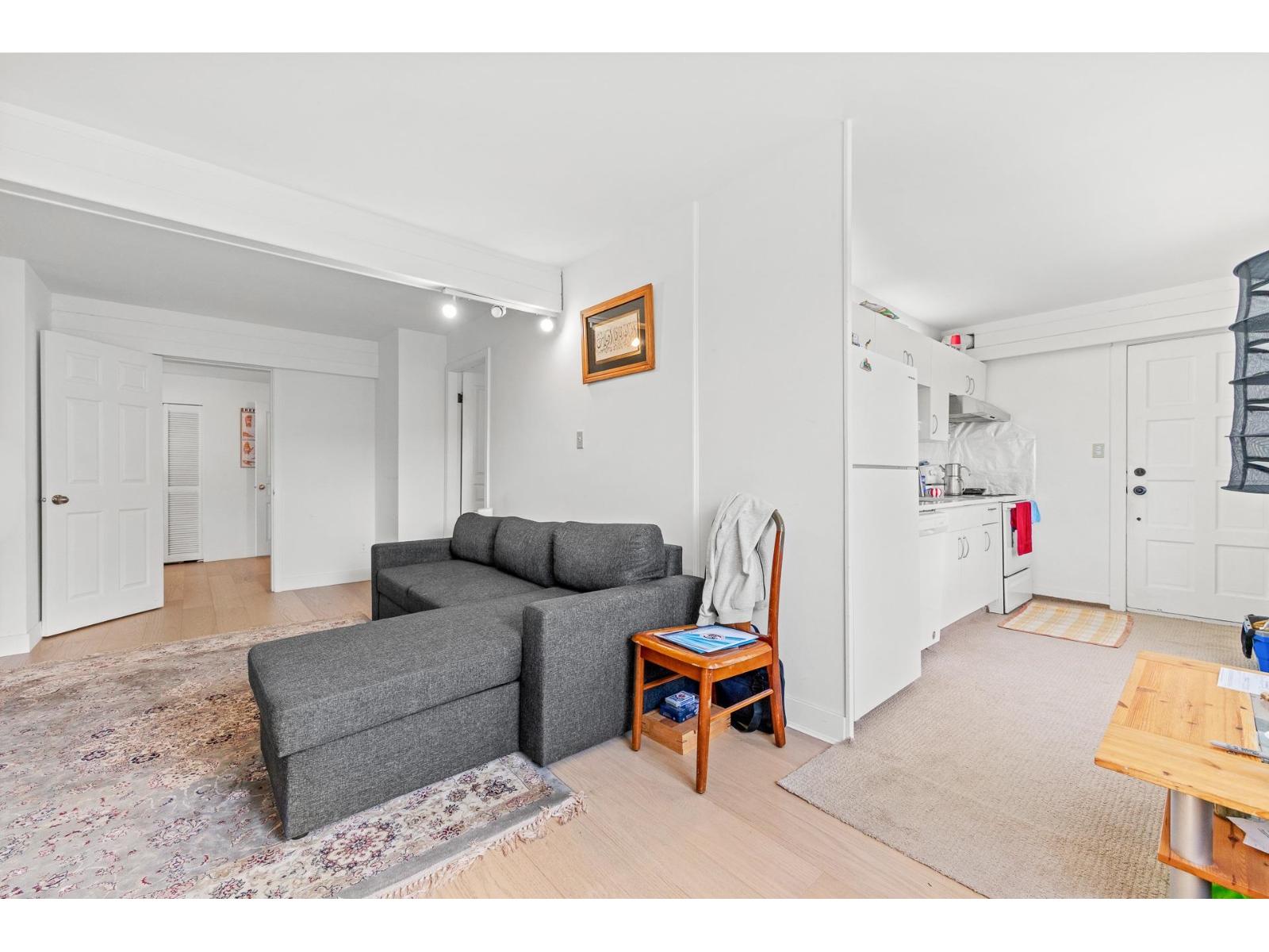14471 MAGDALEN CRESCENT, White Rock