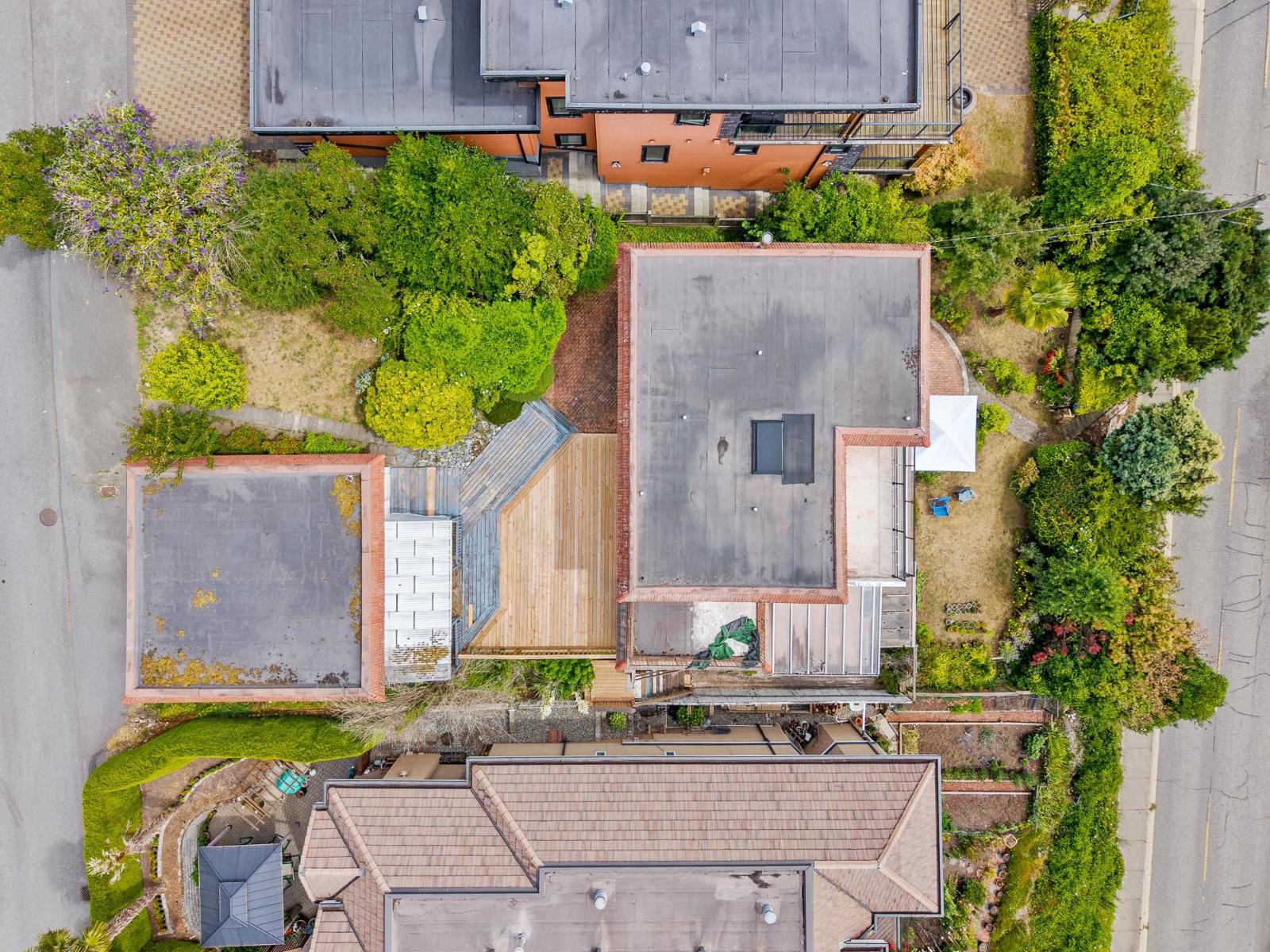 14471 MAGDALEN CRESCENT, White Rock