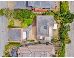 14471 Magdalen Crescent, White Rock, BC V4B2W1 Photo 7
