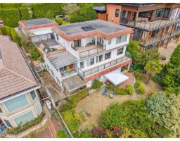 14471 Magdalen Crescent, White Rock, BC V4B2W1 Photo 6