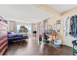 14471 Magdalen Crescent, White Rock, BC V4B2W1 Photo 24