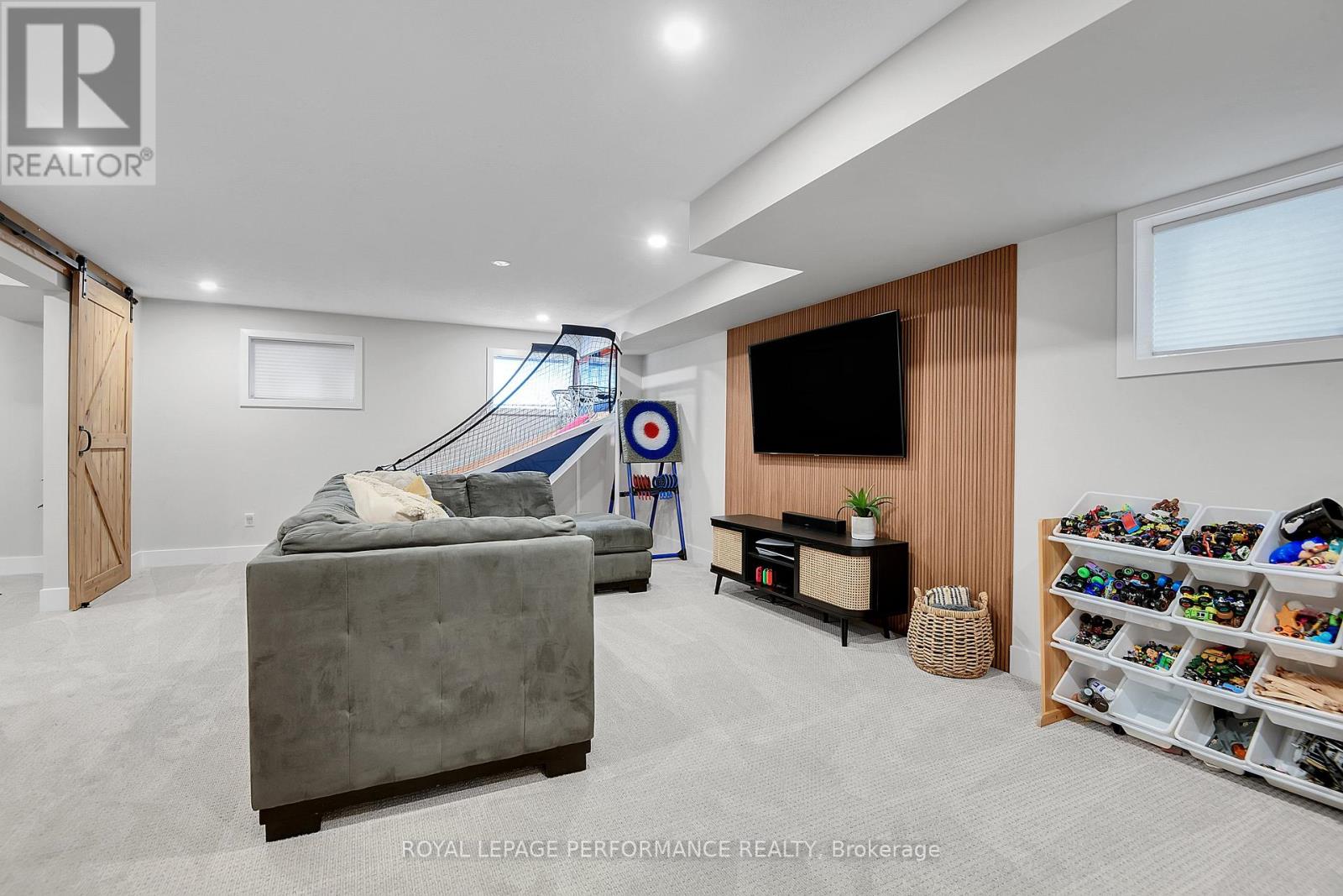 56 PELHAM CRESCENT - 26