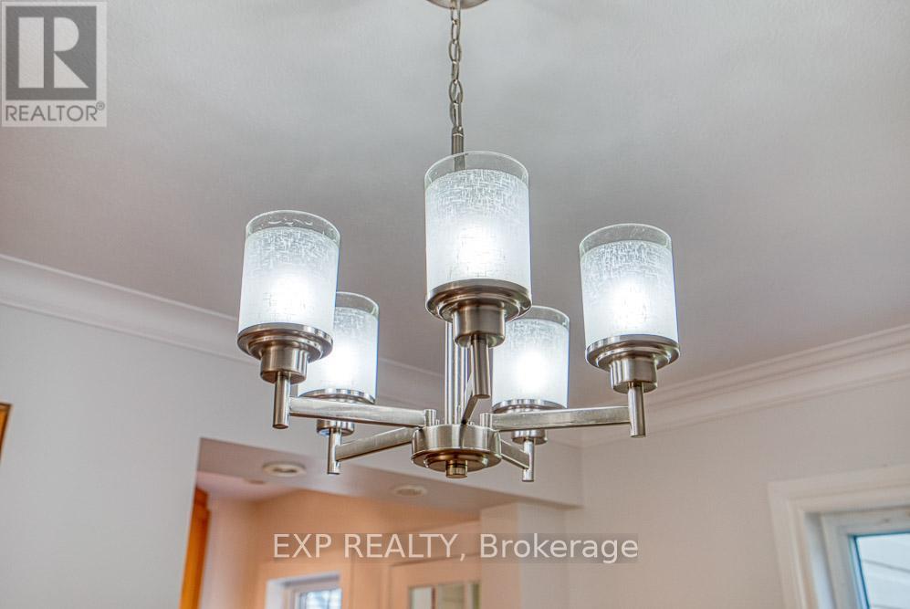 413 HOLLAND AVENUE, Ottawa. Luxury613. By Peter Sagos - Image 13