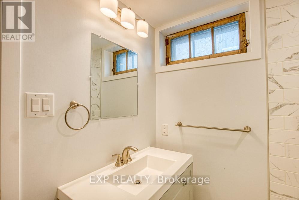 413 HOLLAND AVENUE, Ottawa. Luxury613. By Peter Sagos - Image 28