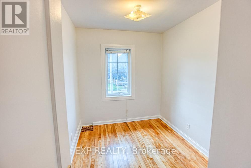 413 HOLLAND AVENUE, Ottawa. Luxury613. By Peter Sagos - Image 32