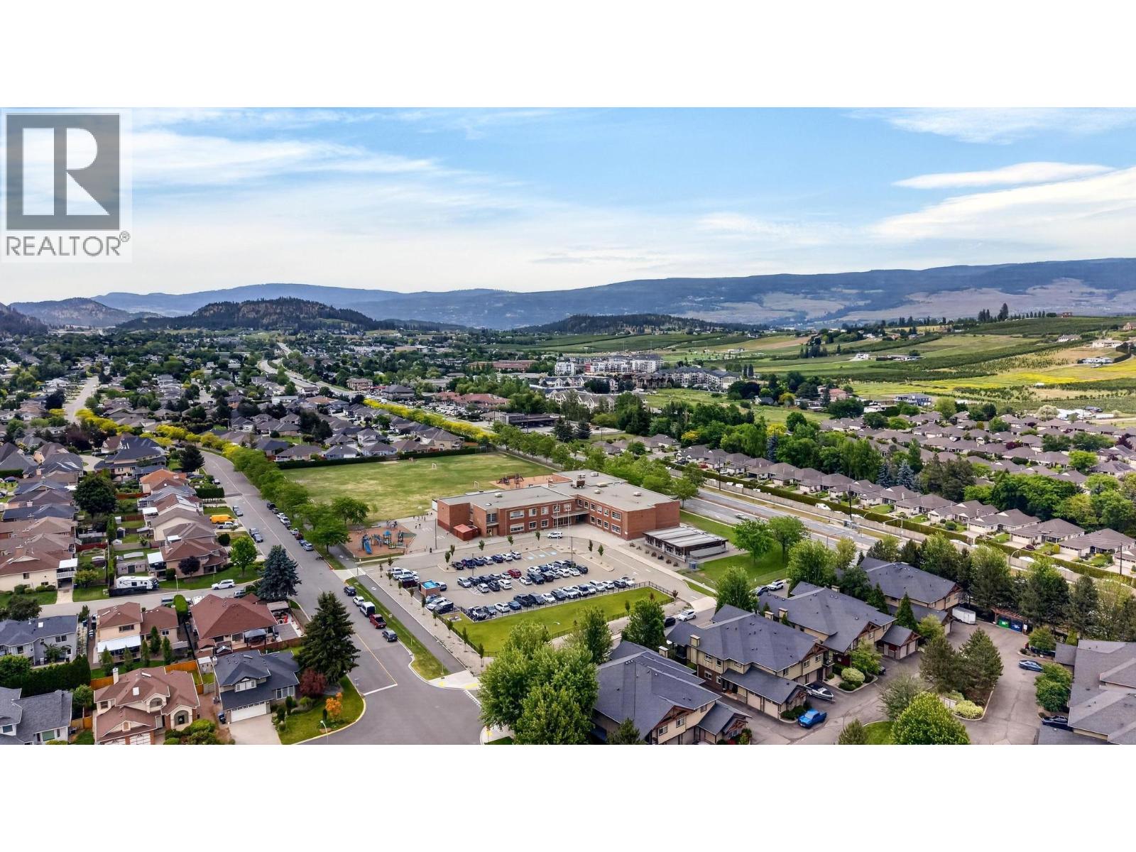 #206 511 Yates Road N - 39