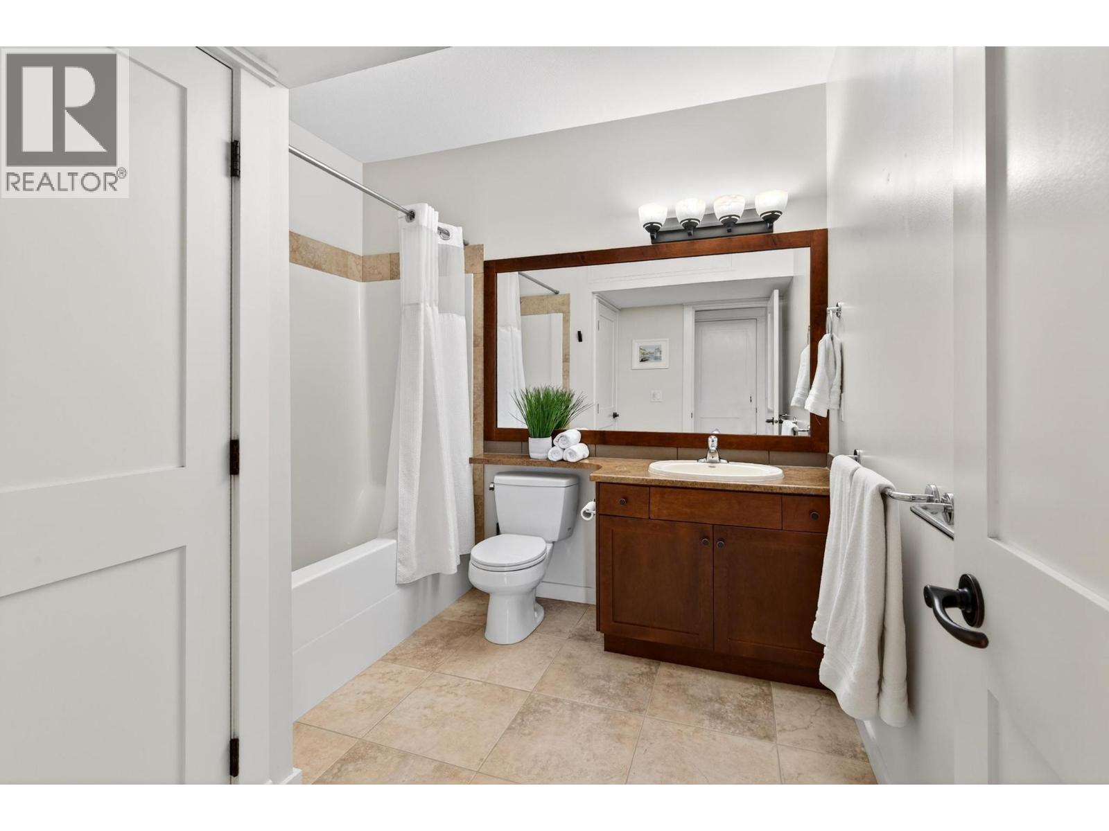 #206 511 Yates Road N - 21