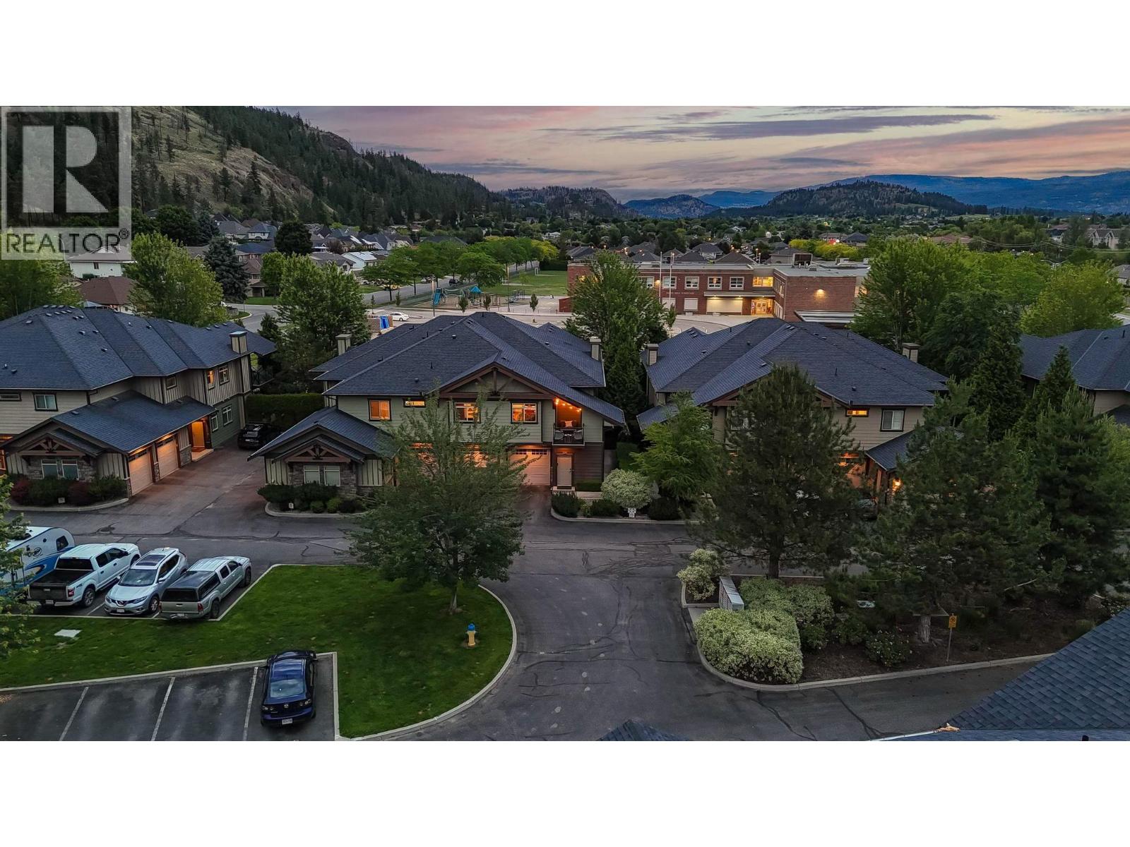 #206 511 Yates Road N - 3