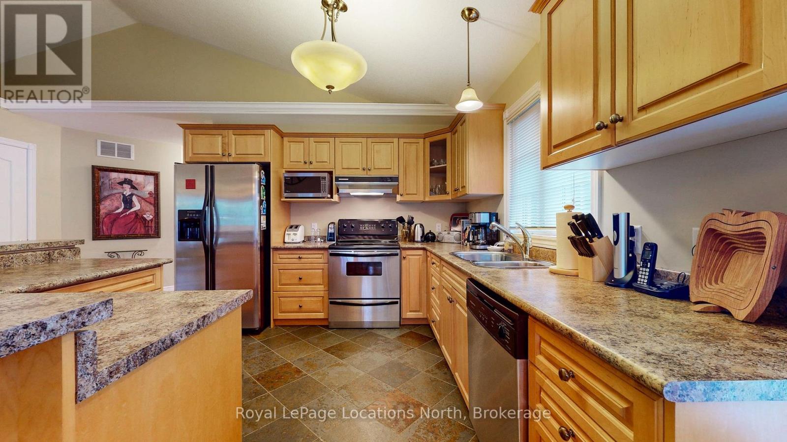 12 65TH STREET N - 16