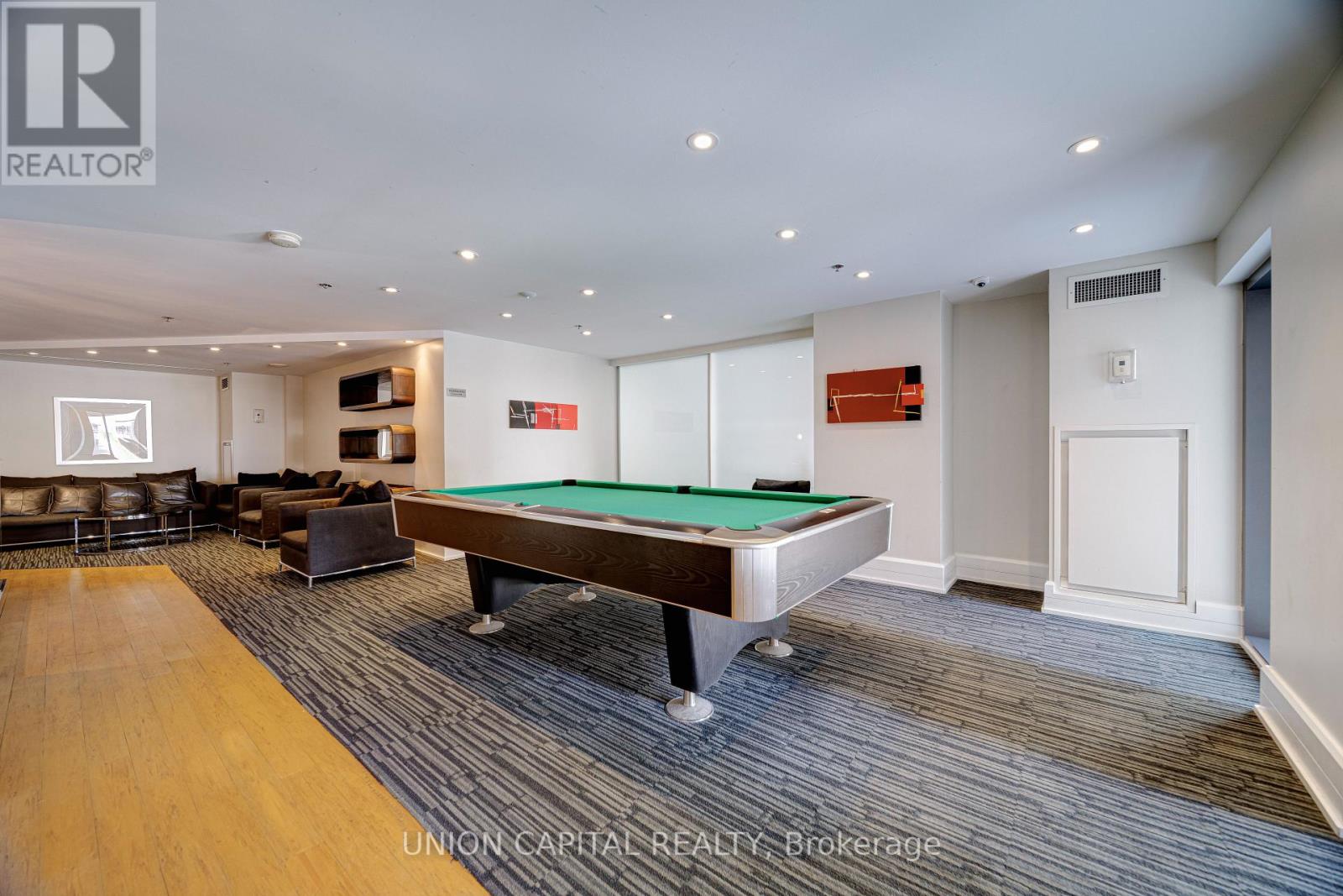 #1820 111 ELIZABETH STREET - Image 24