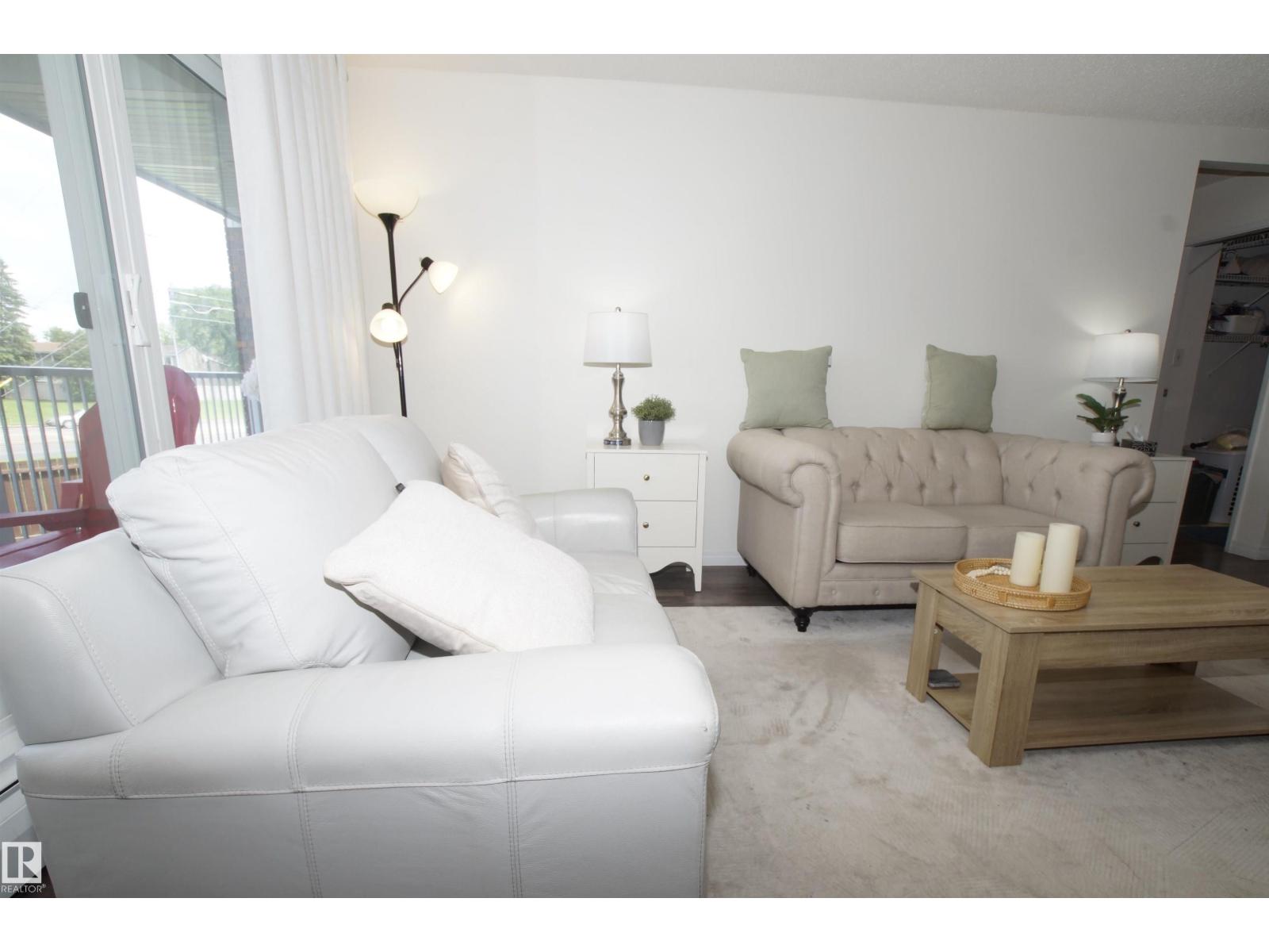 #235 4404 122 ST NW - 7