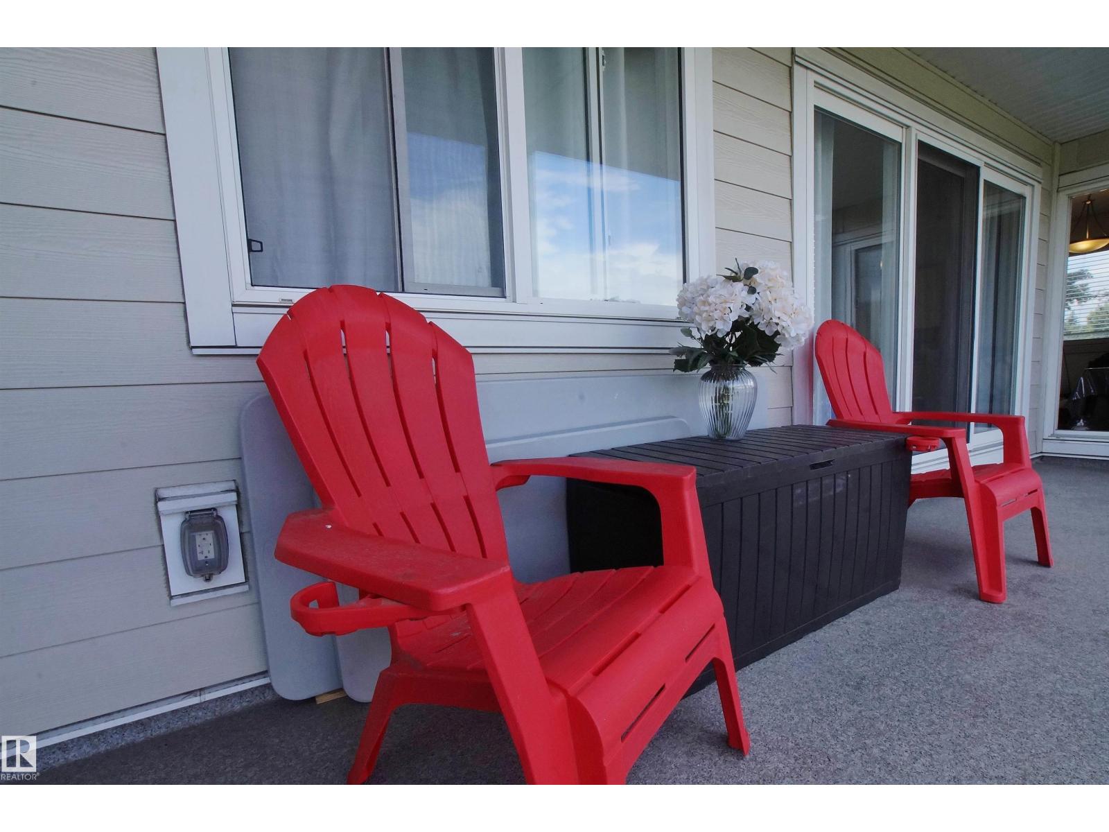 #235 4404 122 ST NW - 43