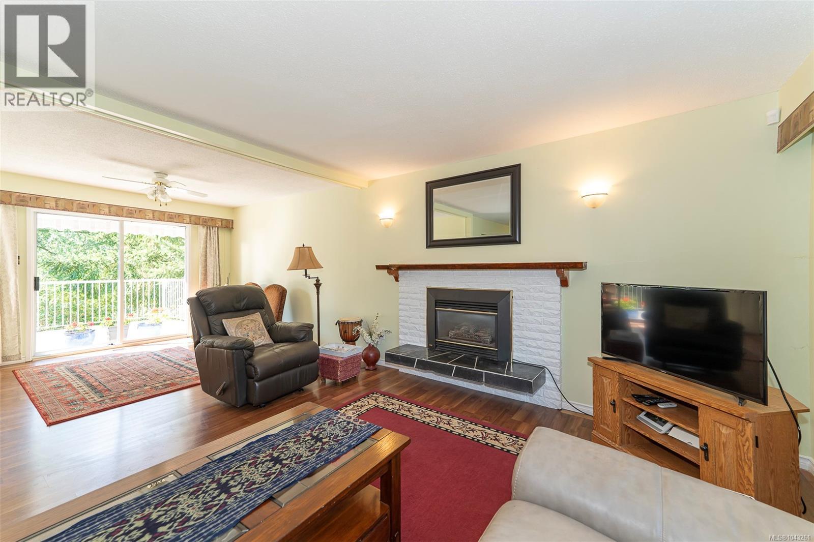 2454 Seine Rd - 10