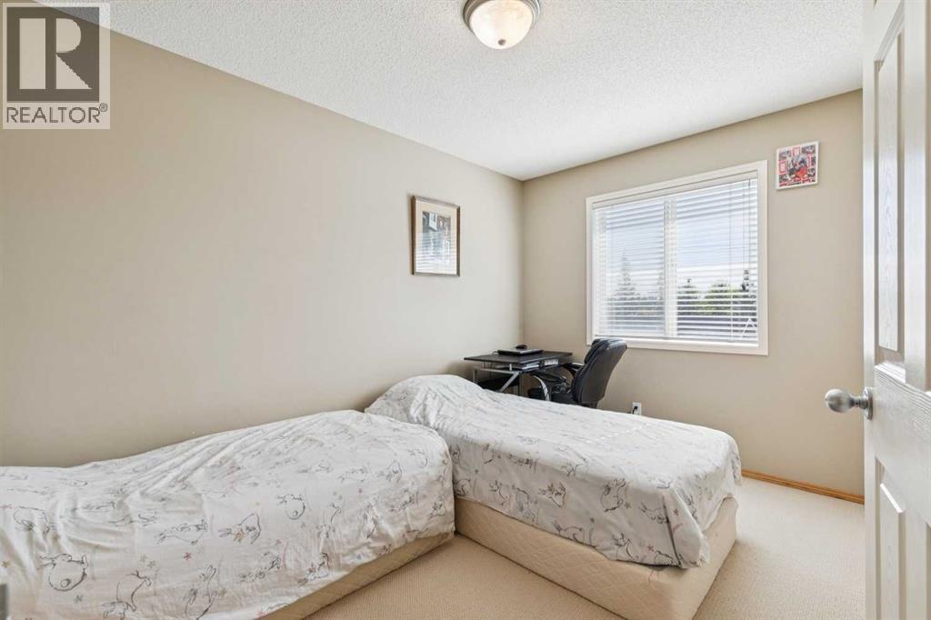 36 West Springs Way SW - 17