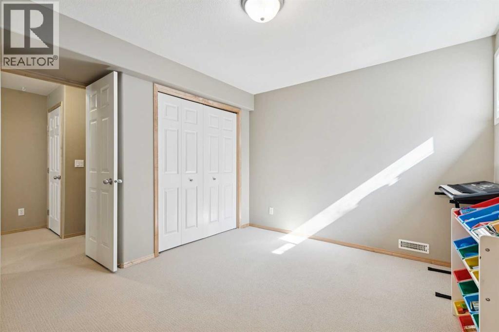 36 West Springs Way SW - 19