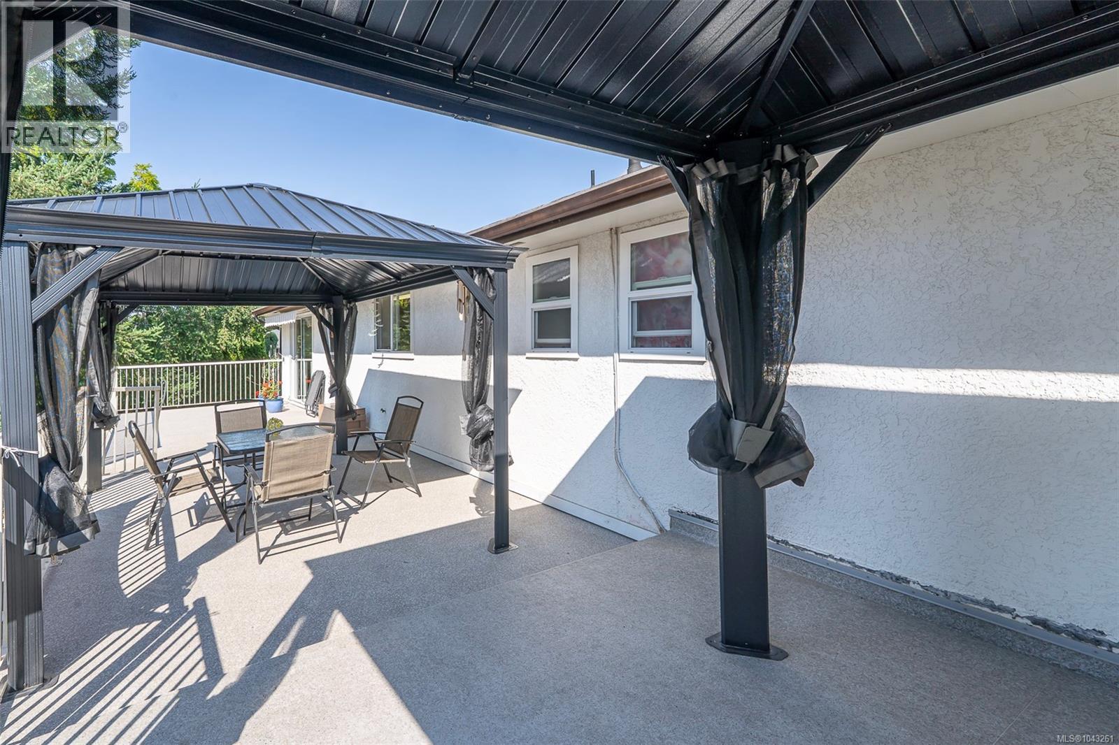 2454 Seine Rd - 19