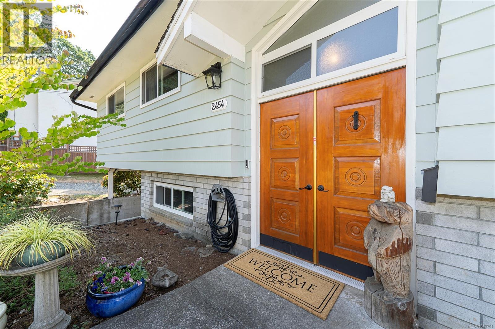 2454 Seine Rd - 5