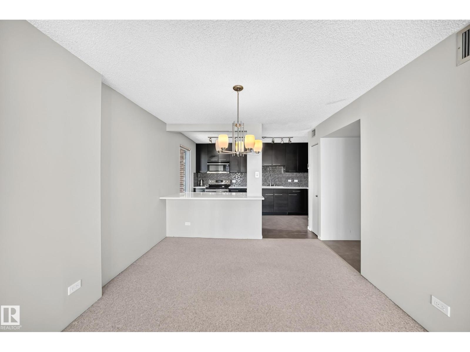 #1802 11027 87 AV NW - 12