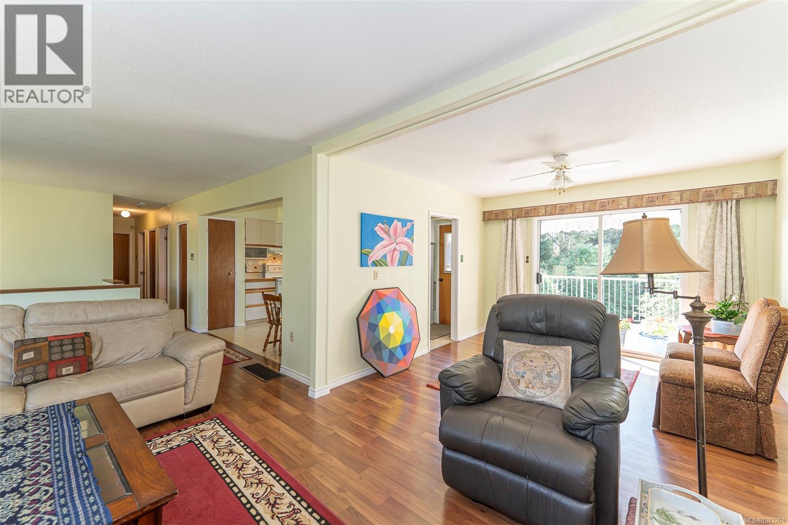 2454 Seine Rd - 11