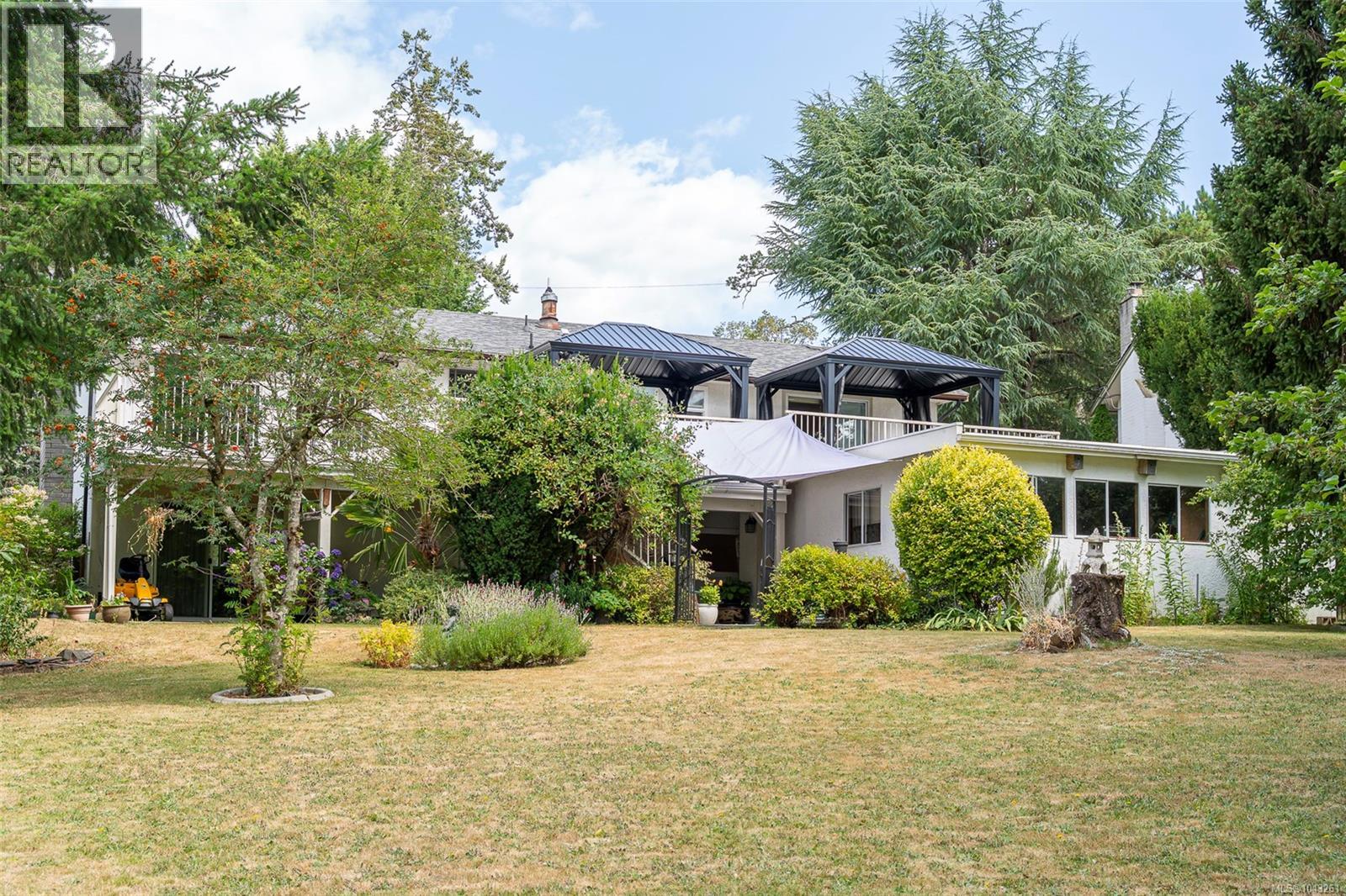 2454 Seine Rd - 61