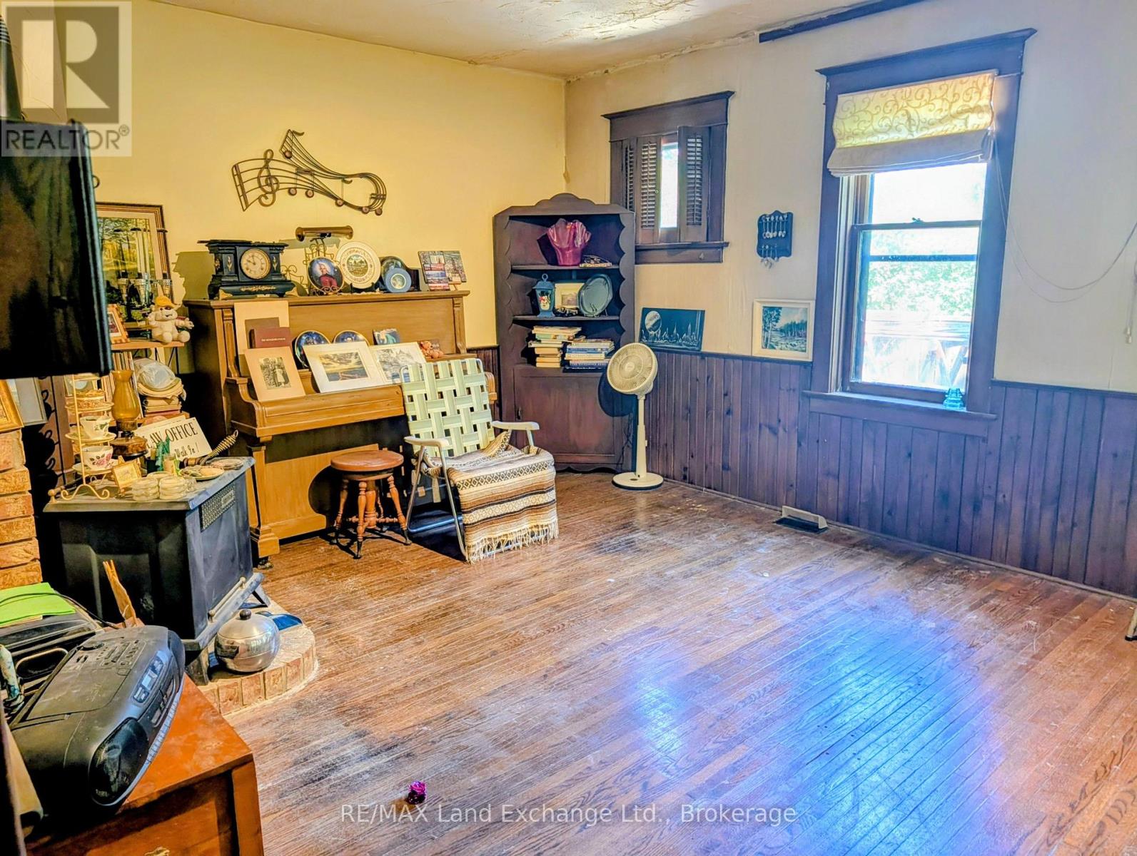 570 10TH STREET - 20